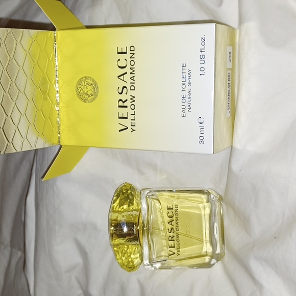 Versace Other - NIB. Versace. Yellow Diamonds. Eau de Toilette